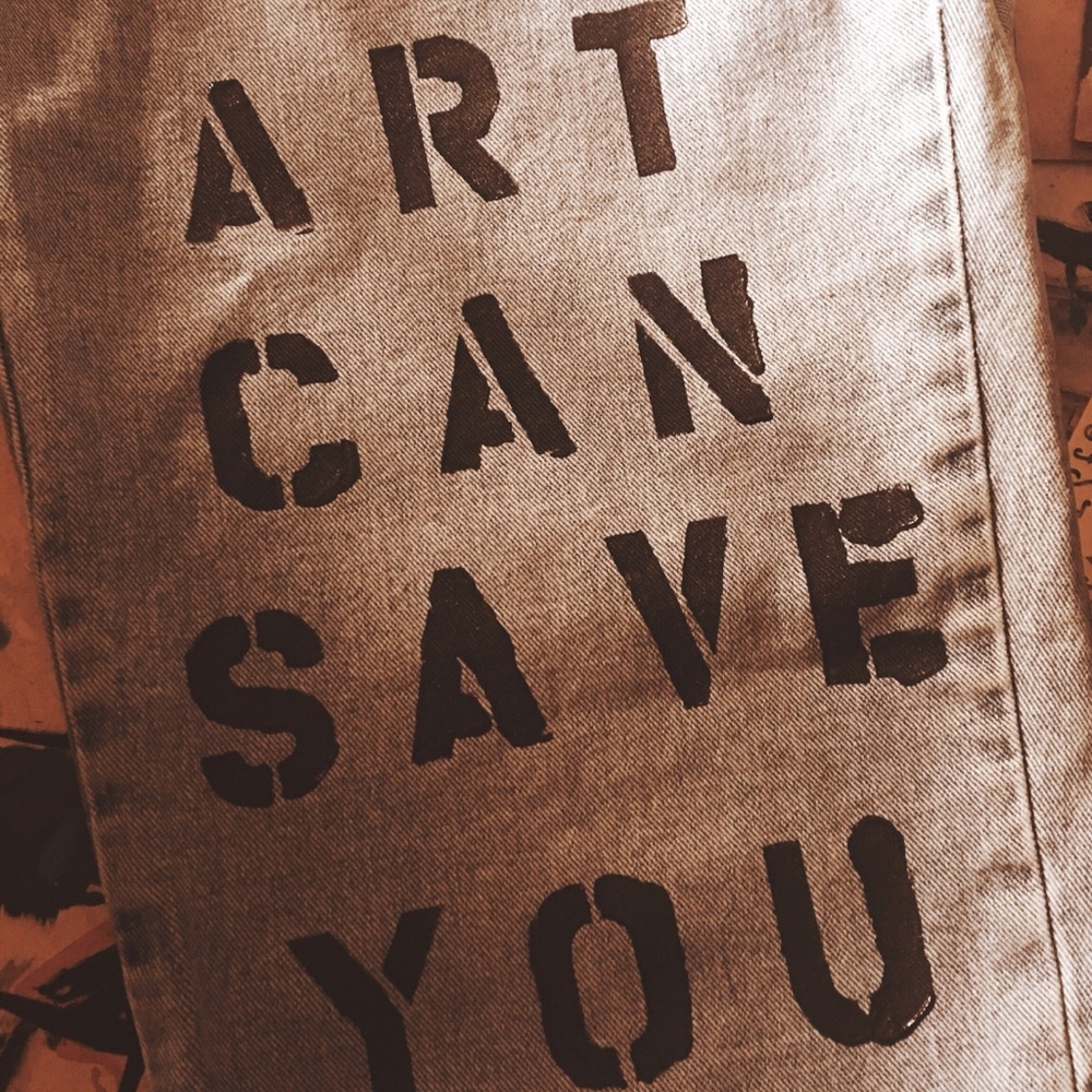 Hand painted denim. Vintage. Mom Jeans.